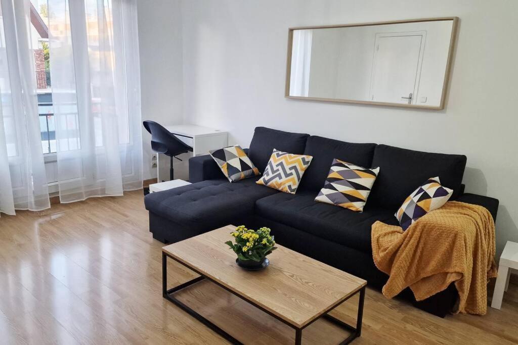 Апартаменты Appart Cosy & Spacieux-Metro7 Louis-Aragon+Parking Витри-сюр-Сен Экстерьер фото